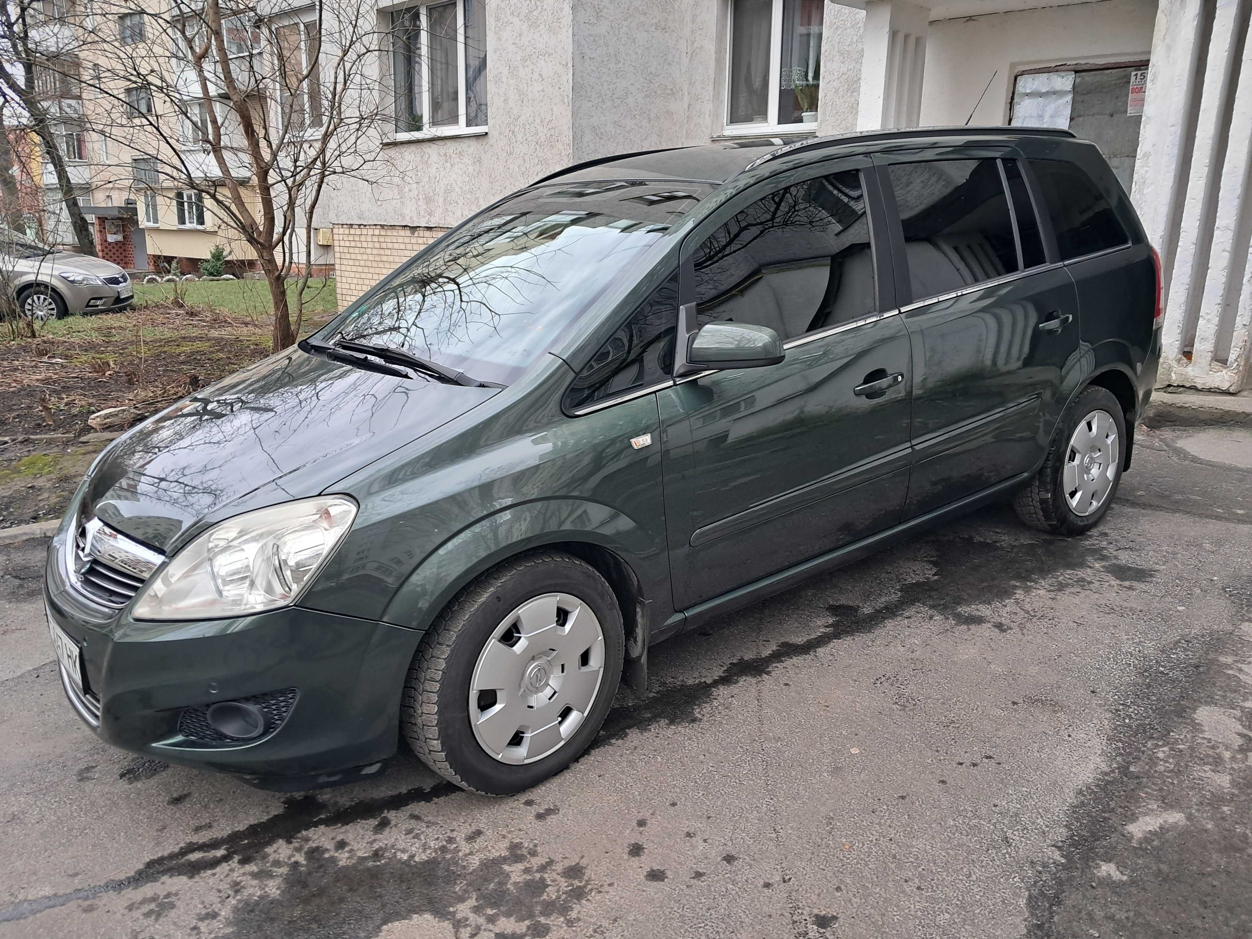 Продам Opel Zafira 2009 II покоління/B