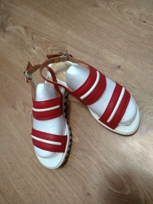 Босоножки кожа Grand Style