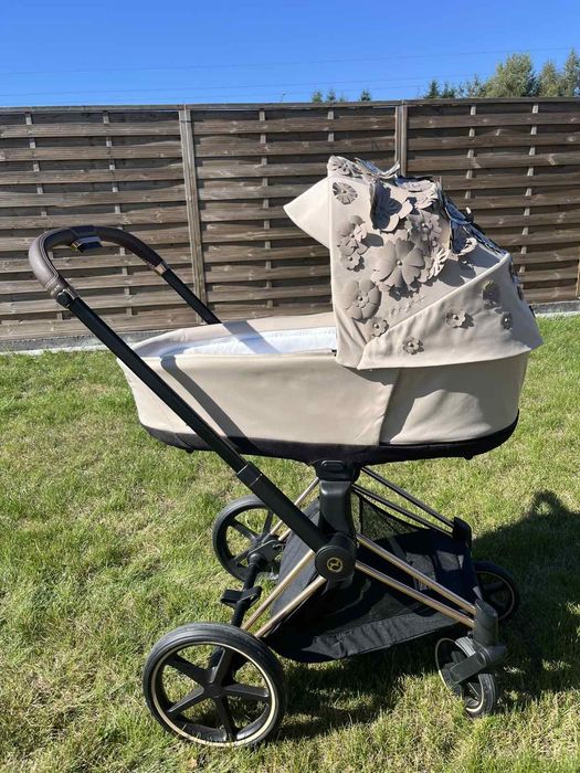 Gondola  Cybex Priam 4.0 simply flower beige