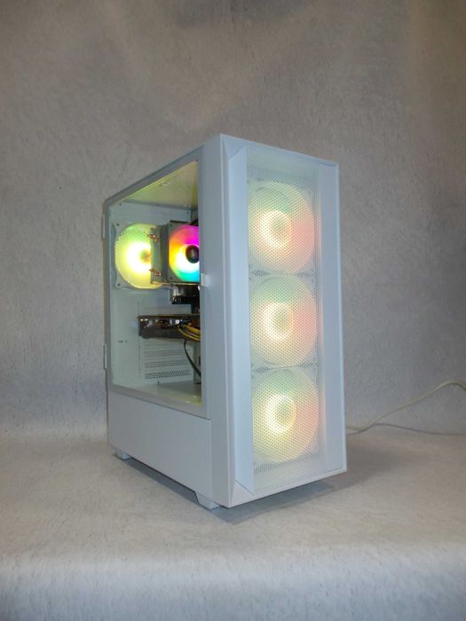 Świetny do gier na Ryzen 5 (5-gen.) / Jak nowy / Gwar. i Gratis