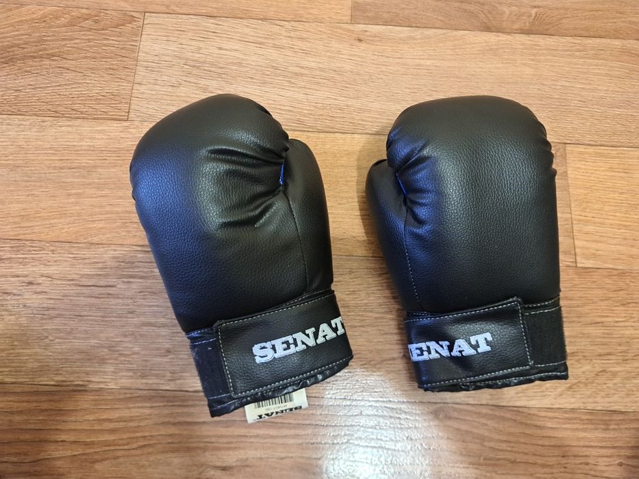 Боксерські перчаткі