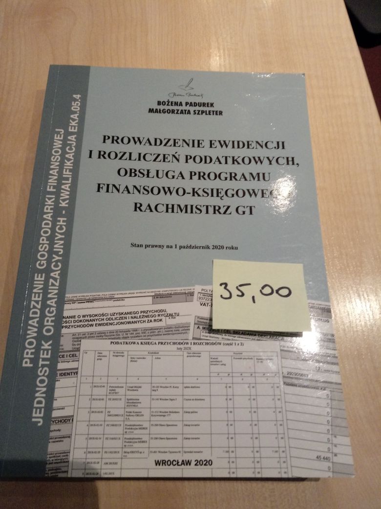 Prowadzenie ewidencji i rozliczeń podatkowych,