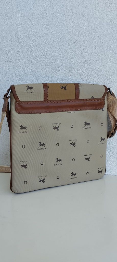 Bolsa da marca Cavalinho