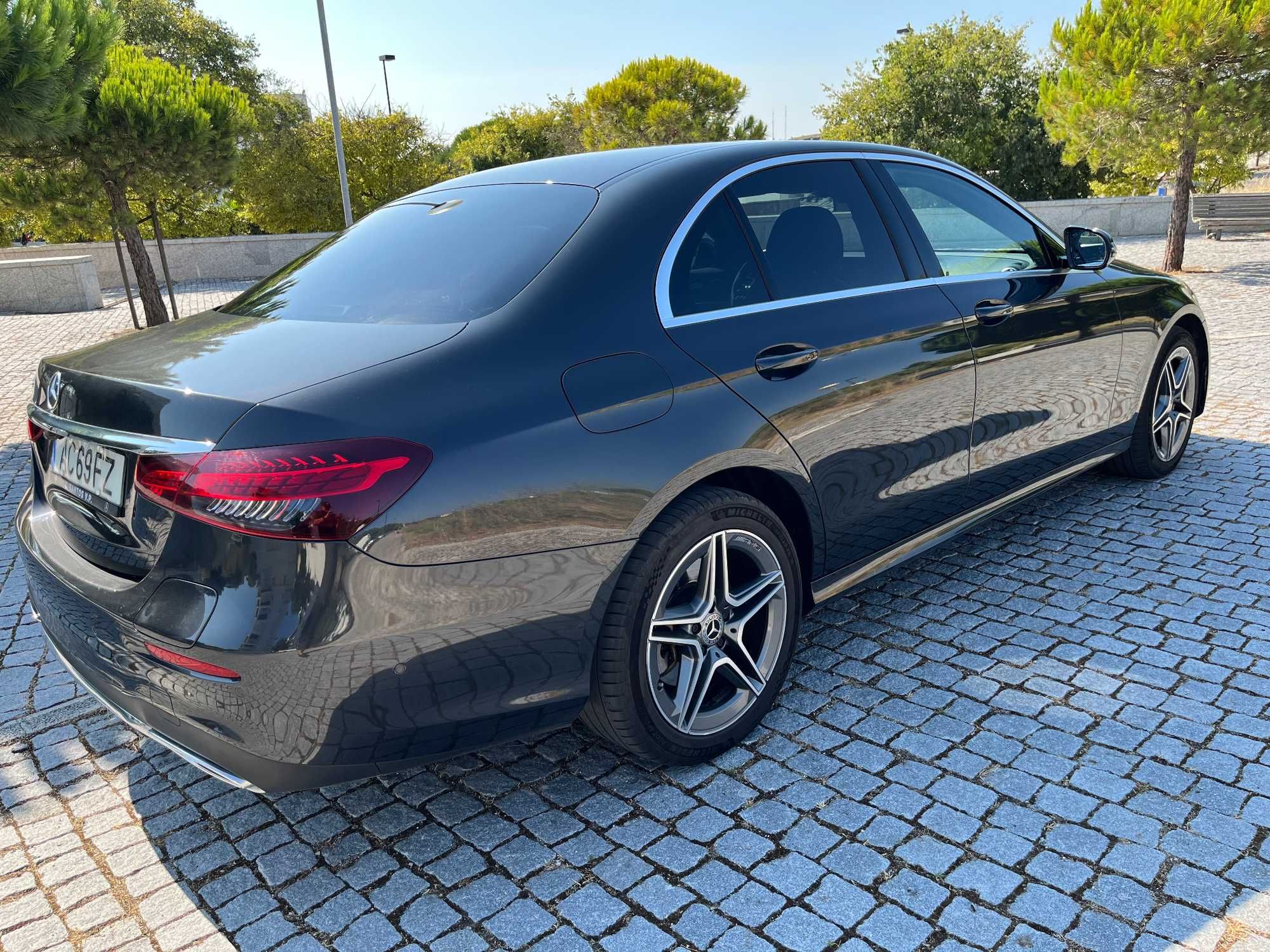 Vendo Mercedes-Benz E 300 de (w213 facelift de 2021)