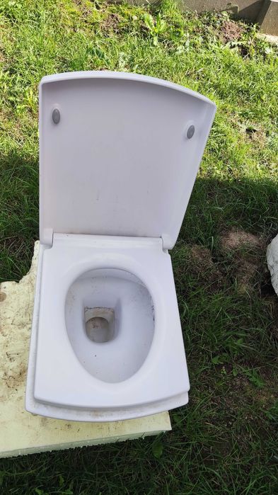 wisząca muszla wc używana