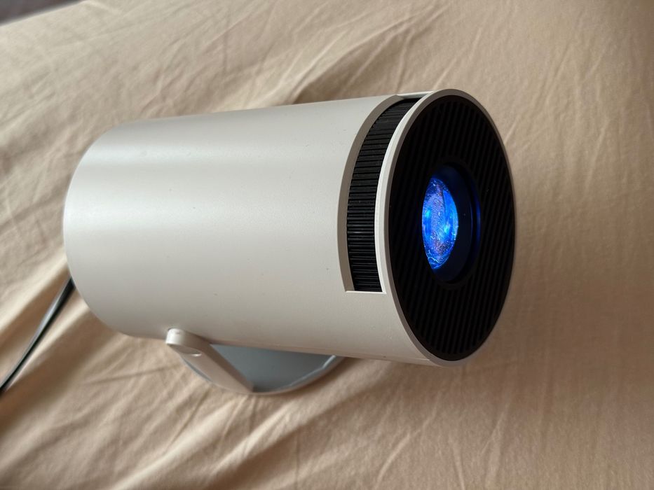 Проектор для дому