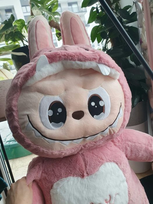 Labubu nowa przytulanka maskotka GIGANT XXXL 110 cm skrzydła ogon