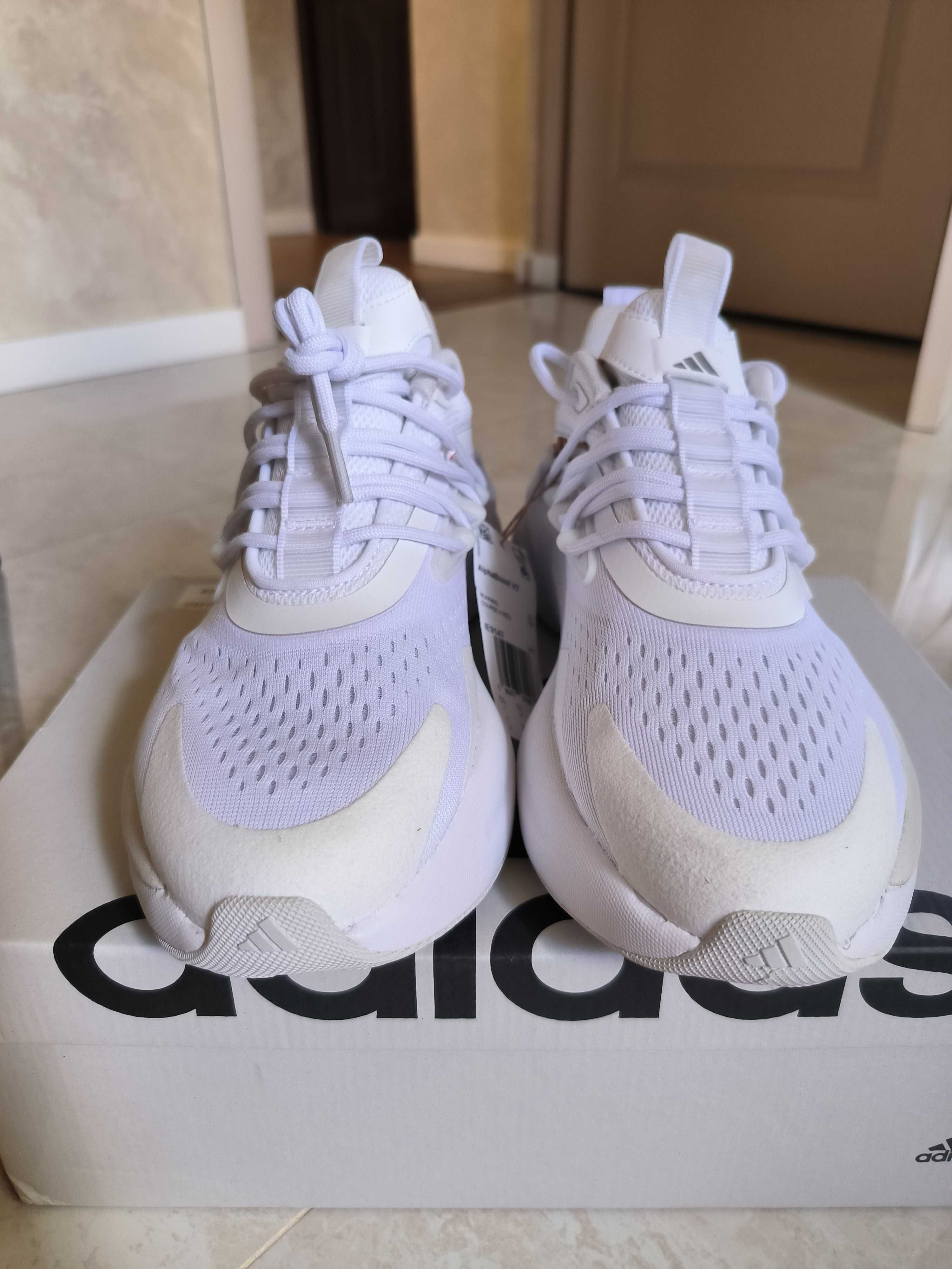Кросівки Adidas AlphaBoost V2 нові