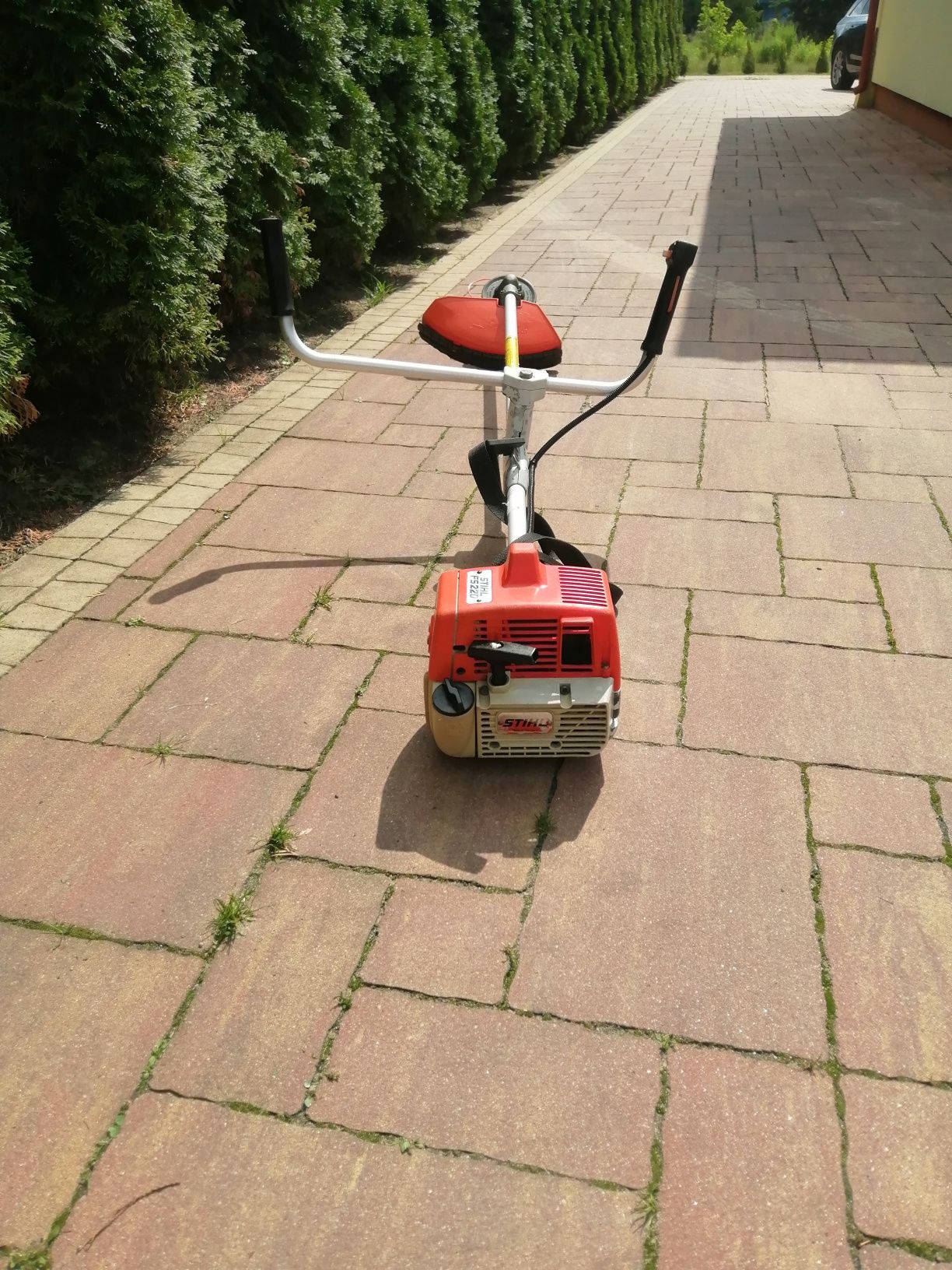 Kosa spalinowa wykaszarka Stihl FS 220
