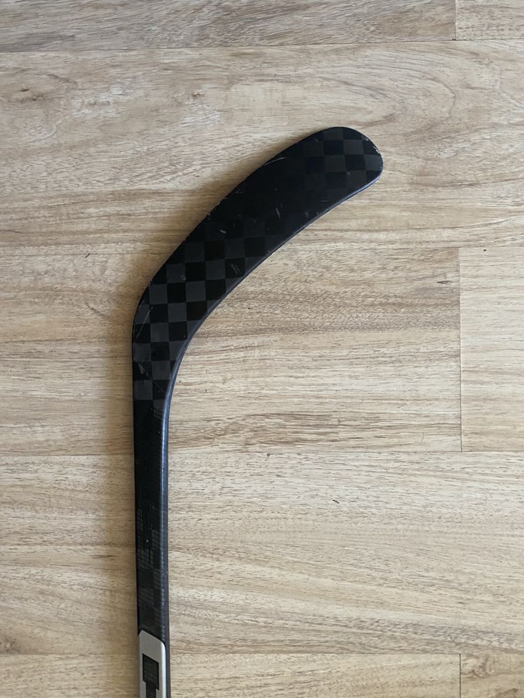 Kij hokejowy CCM jeetspeed FT6