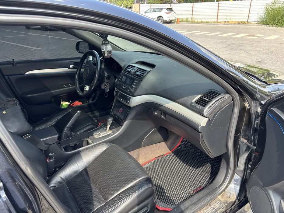 Хонда аккорд 2.4 автомат (акура)