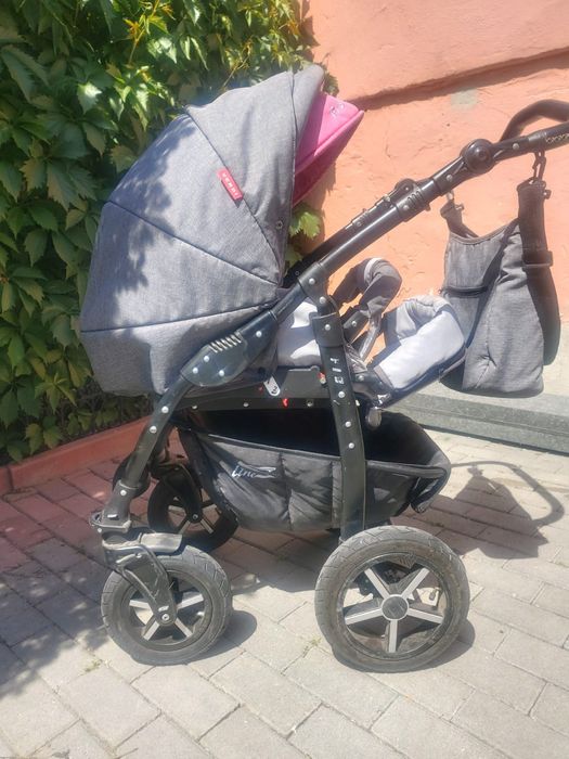 Wózek spacerowy i głęboki