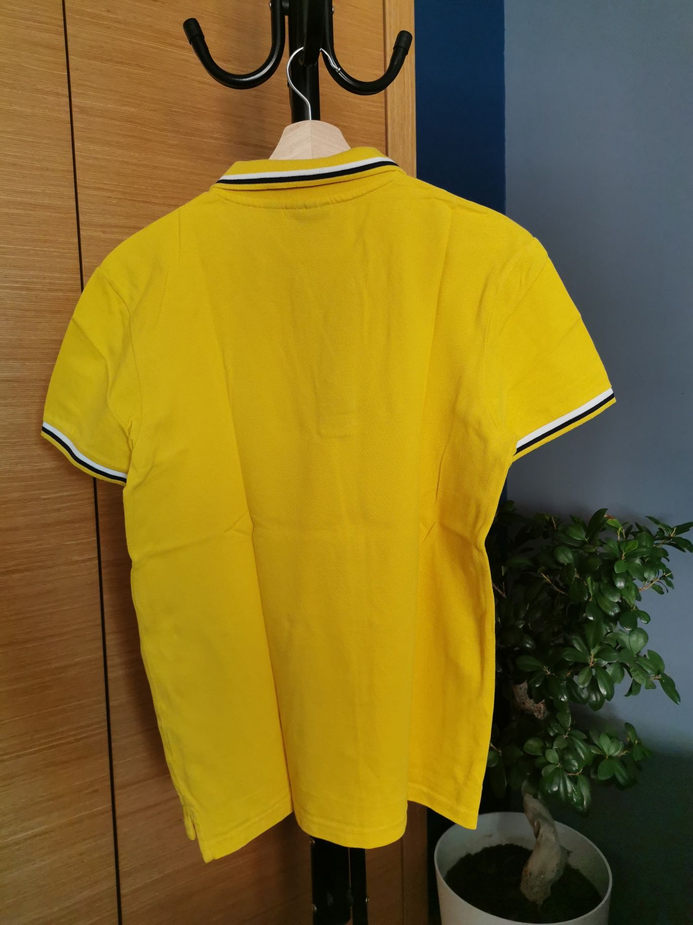 Pólo Amarelo Fila
