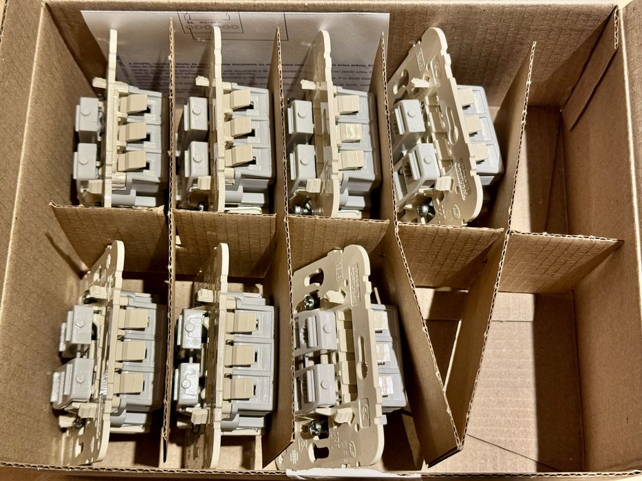 Interruptores pressiana Efapel 21290