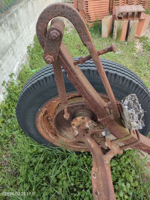 Rodado de Carroça - Vintage