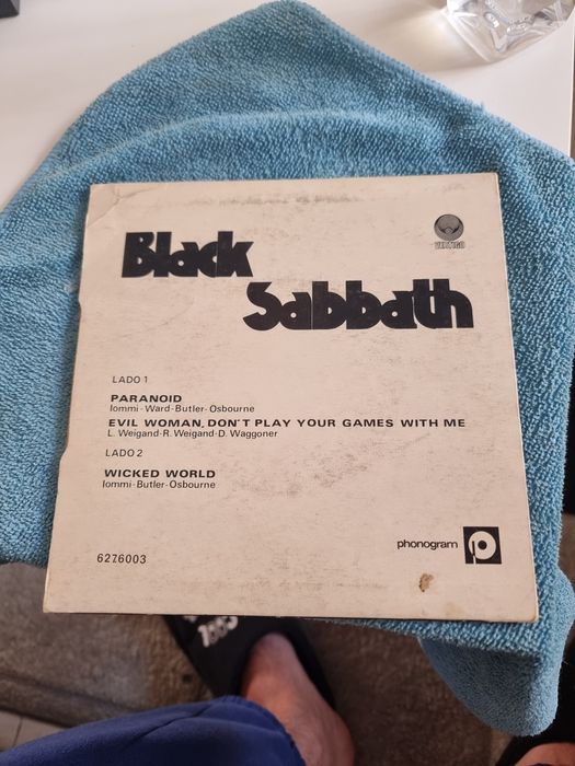 Black Sabbath Paranoid single
