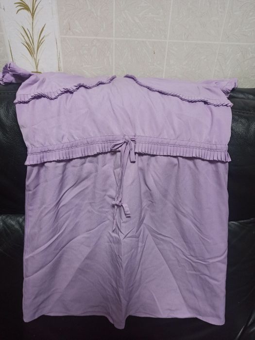 Віддам безкоштовно одяг