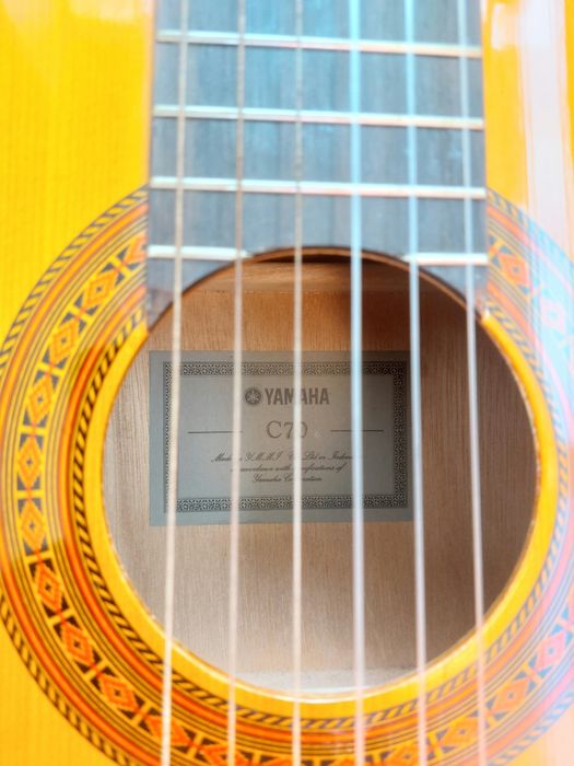 Класична гітара Yamaha C70 + чохол