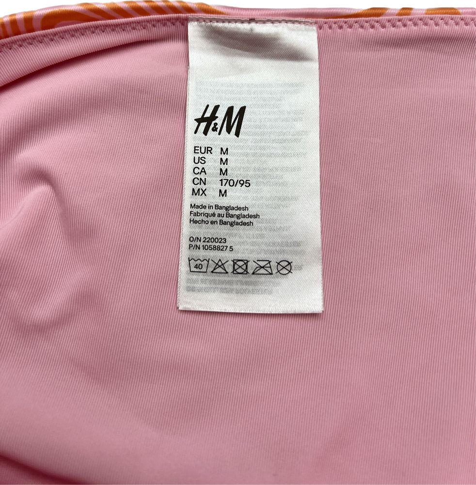 Цільний купальник H&M з високим вирізом та металевим кільцем, розмір М