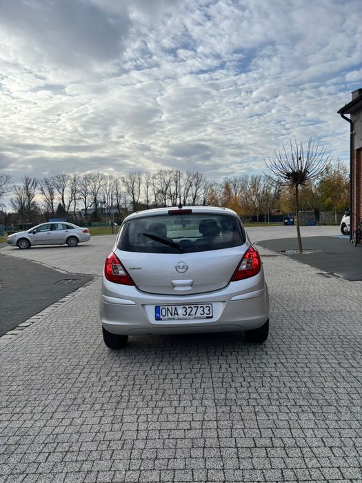 Opel Corsa 1.2 2011r klima Alu Serwis Prywatna