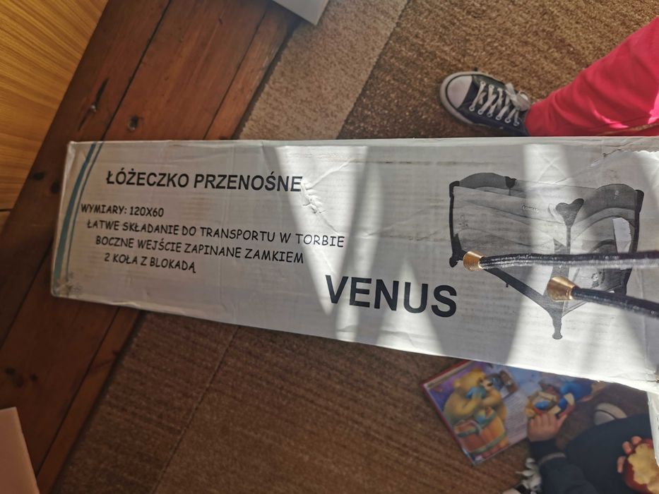 Łóżeczko turystyczne różowe Venus