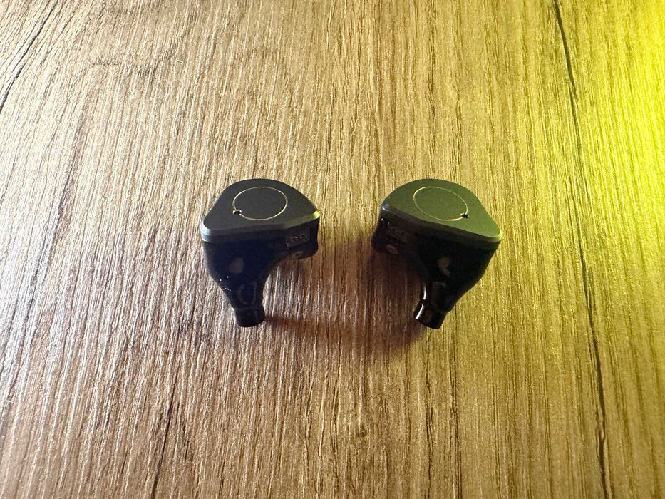 Monitory douszne SIMGOT SuperMix 4