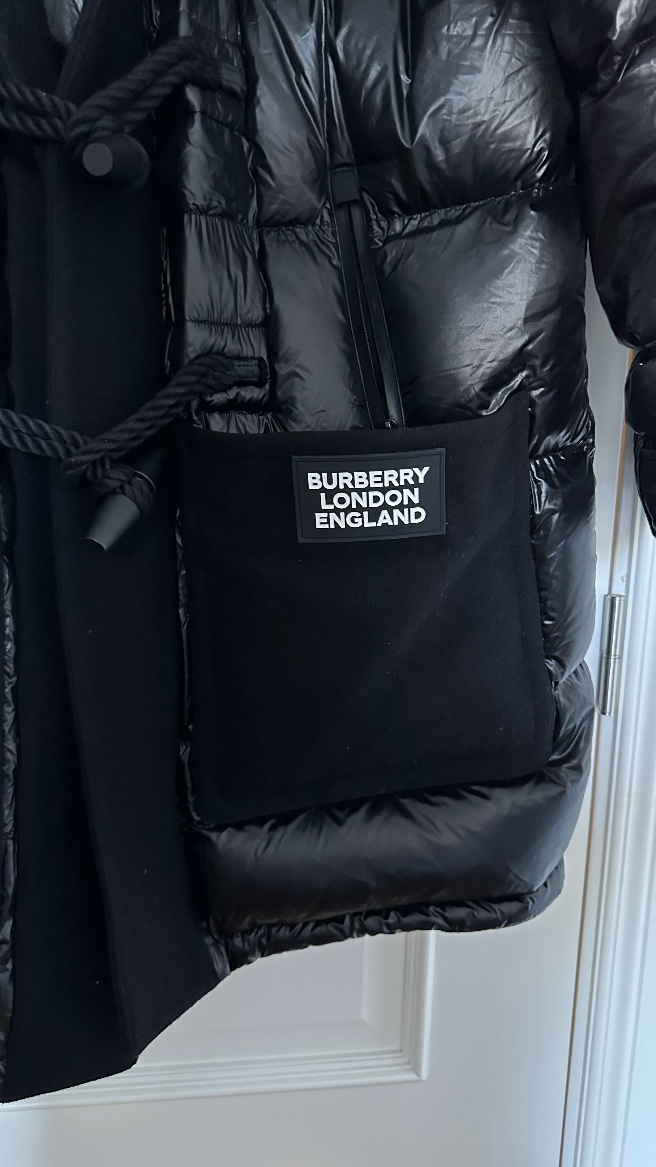 Burburry Puffer jacket preto comprido