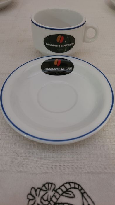 Chávenas de Café (marca Diamante Negro e Bricelta)