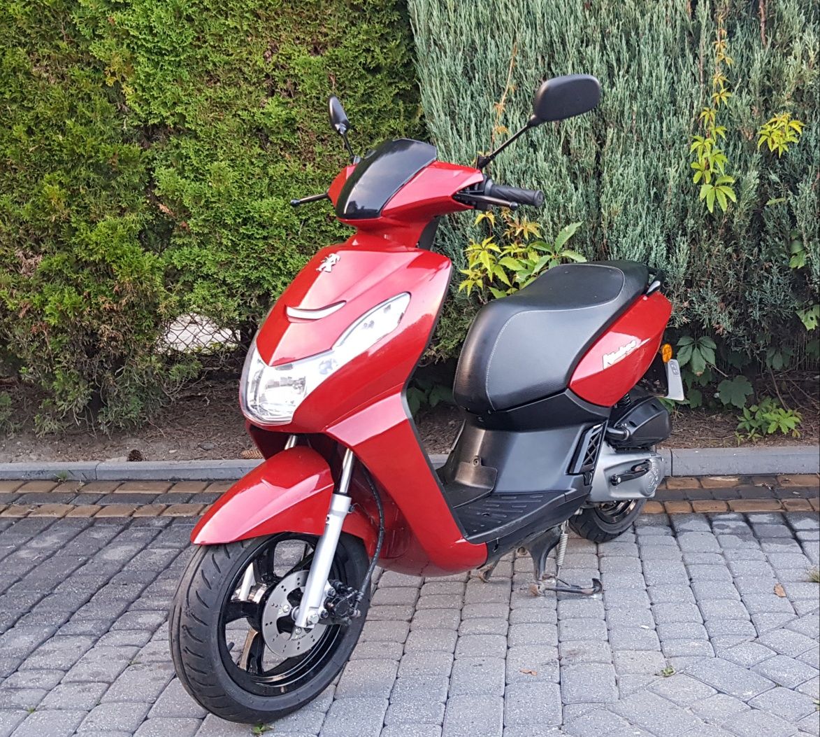 Peugeot Kisbee 2022r 4T  LED