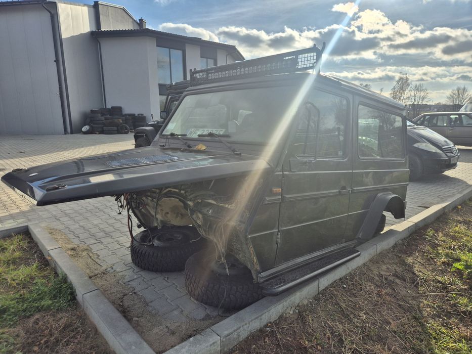 Buda mercedes w463 krótka stan jak na zdjęciach