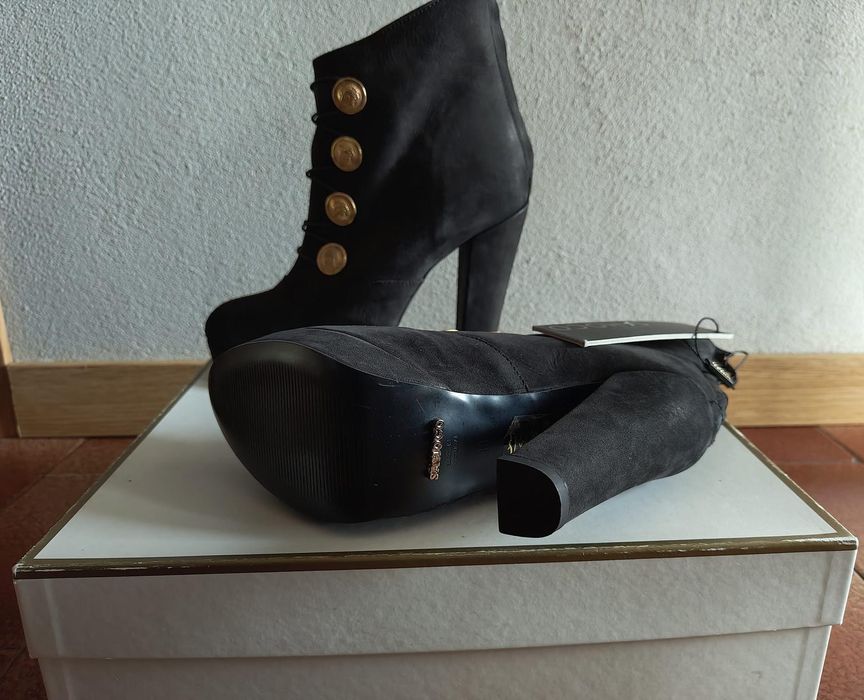 Botas pretas salto alto Sahoco