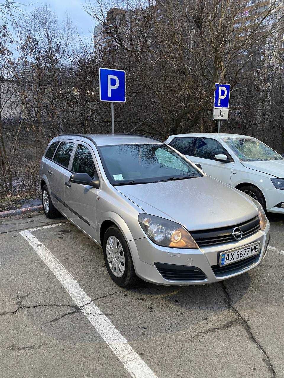 Автомобиль Opel Astra H