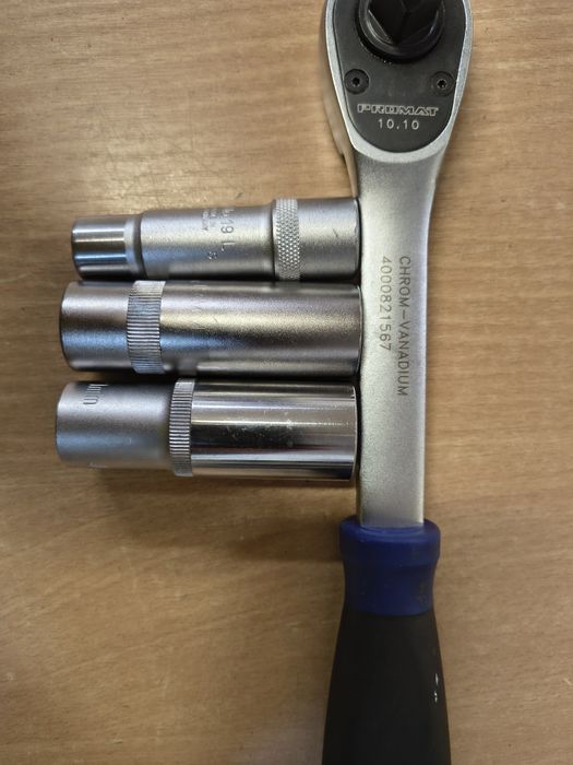 Grzechotka 1/2 cali PROMAT i nasadki długie 12 19 i 21 mm