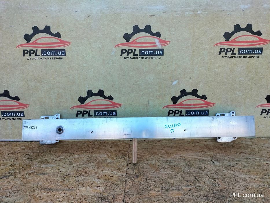 Fiat Scudo II 2007-2016 Expert Jumpy Усилитель бампера переднего