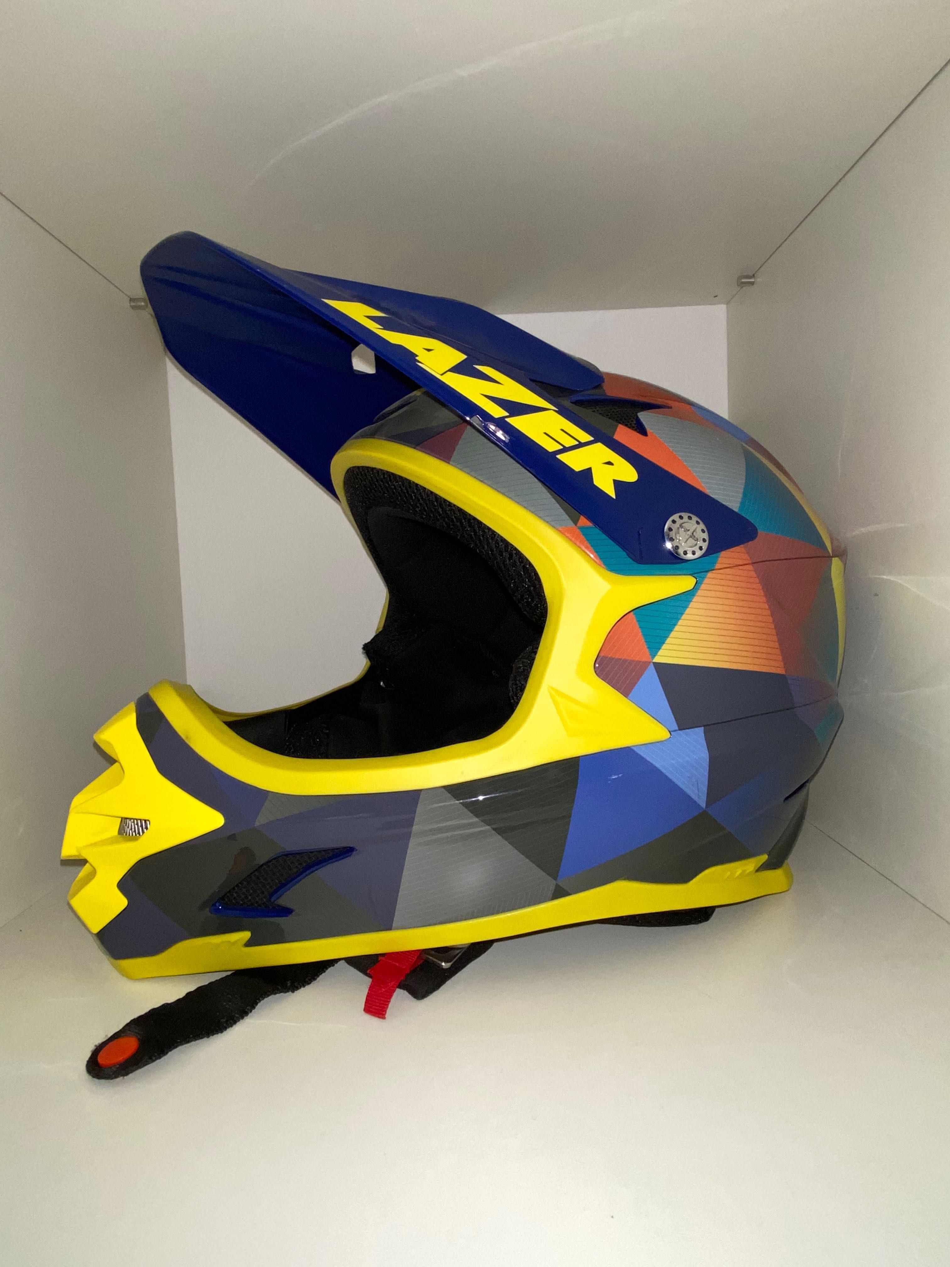 Kask Lazer rozmiar s rowerowy/motocyklowy