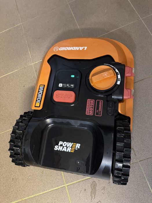 Robot koszący Worx Landroid M500