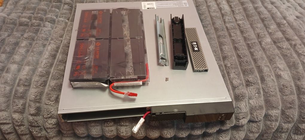 Безперебійник дбж EATON 5P850iR 850va 600w