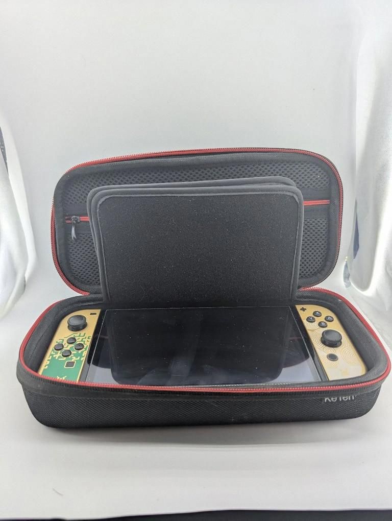 Nintendo Switch OLED - Edycja Tears of the Kingdom z dodatkami