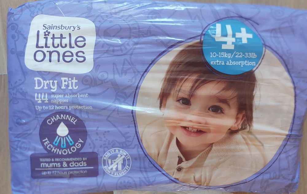 Pieluszki Sainsbury's Little Ones 4+