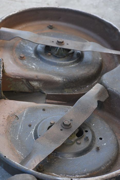 Kosisko do traktorka raiffeisen rasentrac rmh 7175_105h