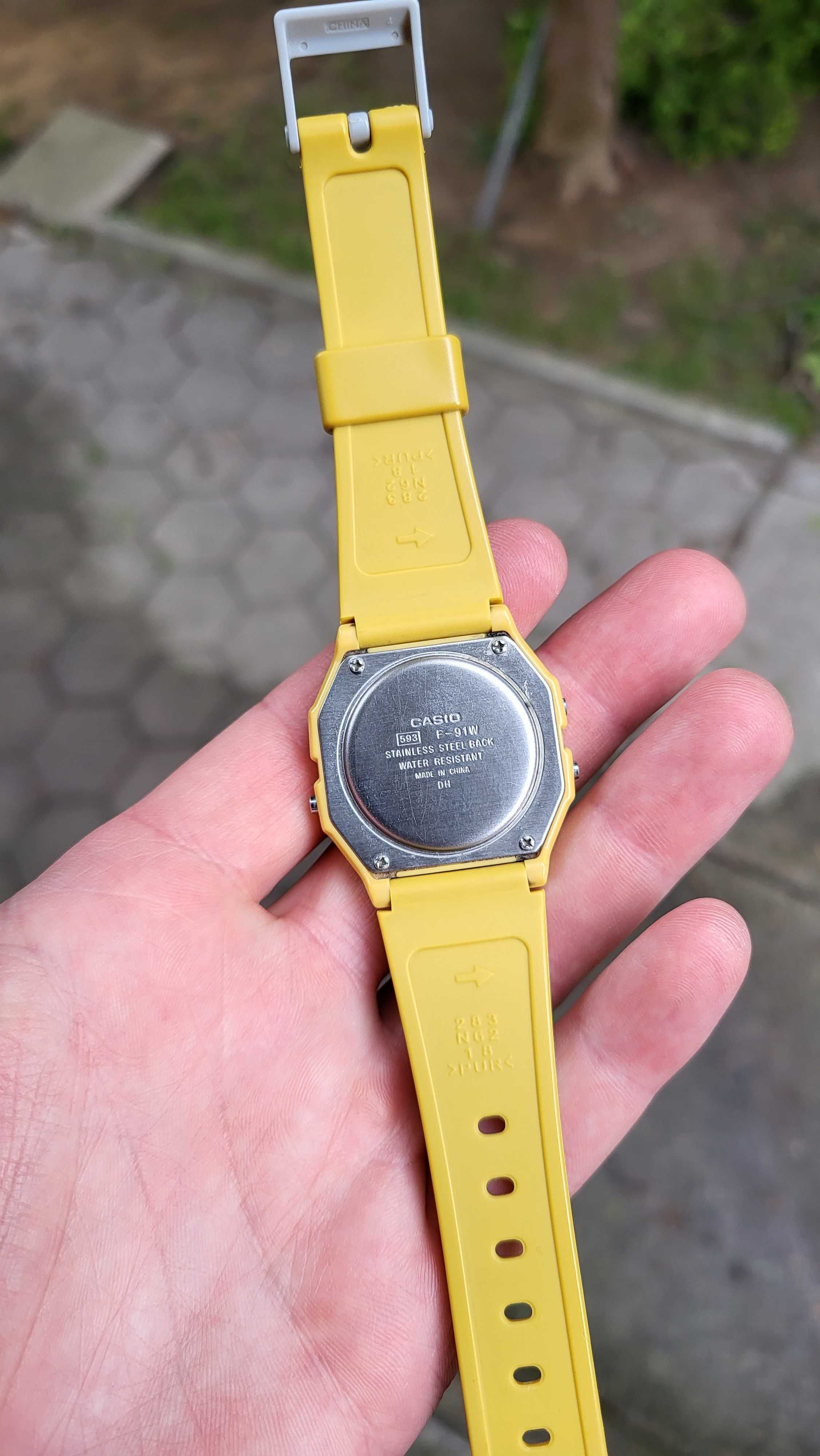 Zegarek Casio f-91W żółty