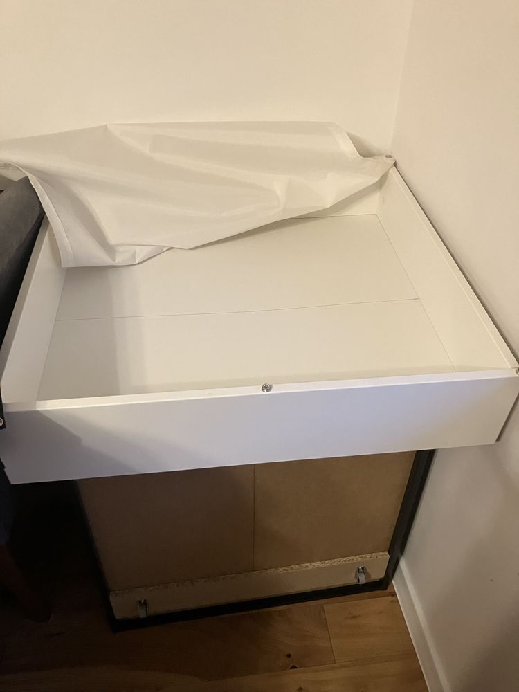 Pojemniki pod łóżko Ikea na kółkach 4 szt