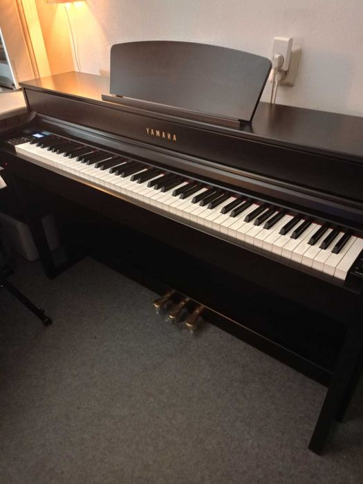 Pianino cyfrowe Yamaha Clavinova CLP635 klawiatura fortepianowa OKAZJA