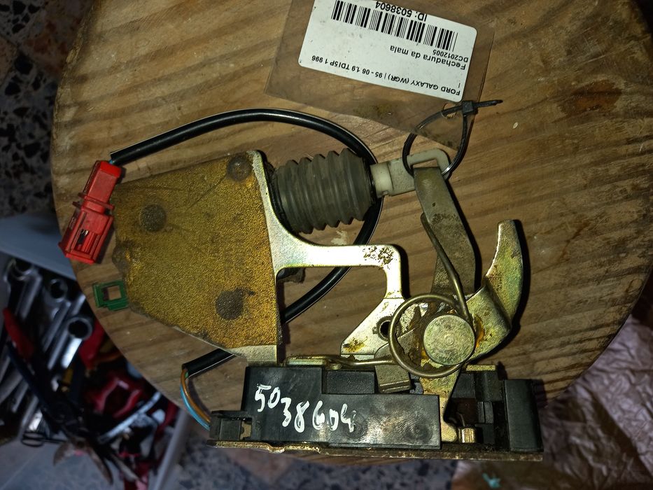 Fechadura mala ford galáxia