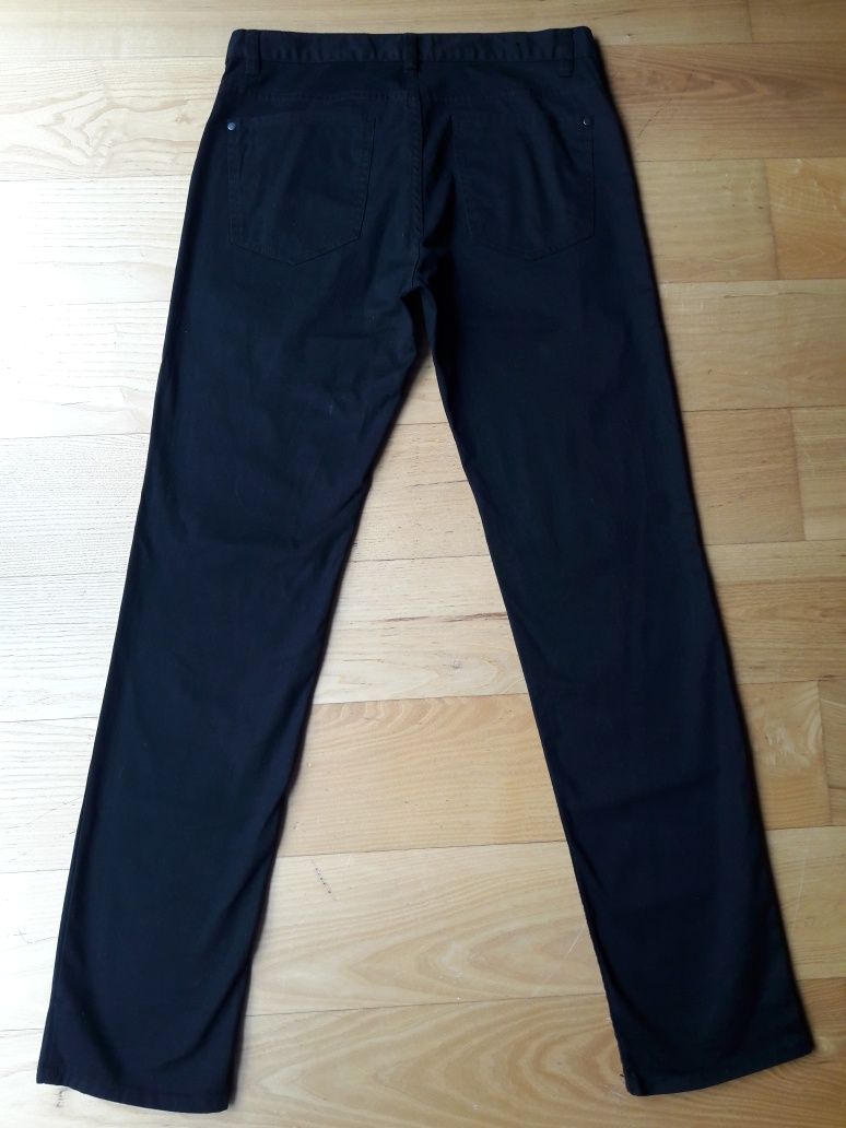 Spodnie młodzieżowe czarne H&M 32/175/82A jak nowe