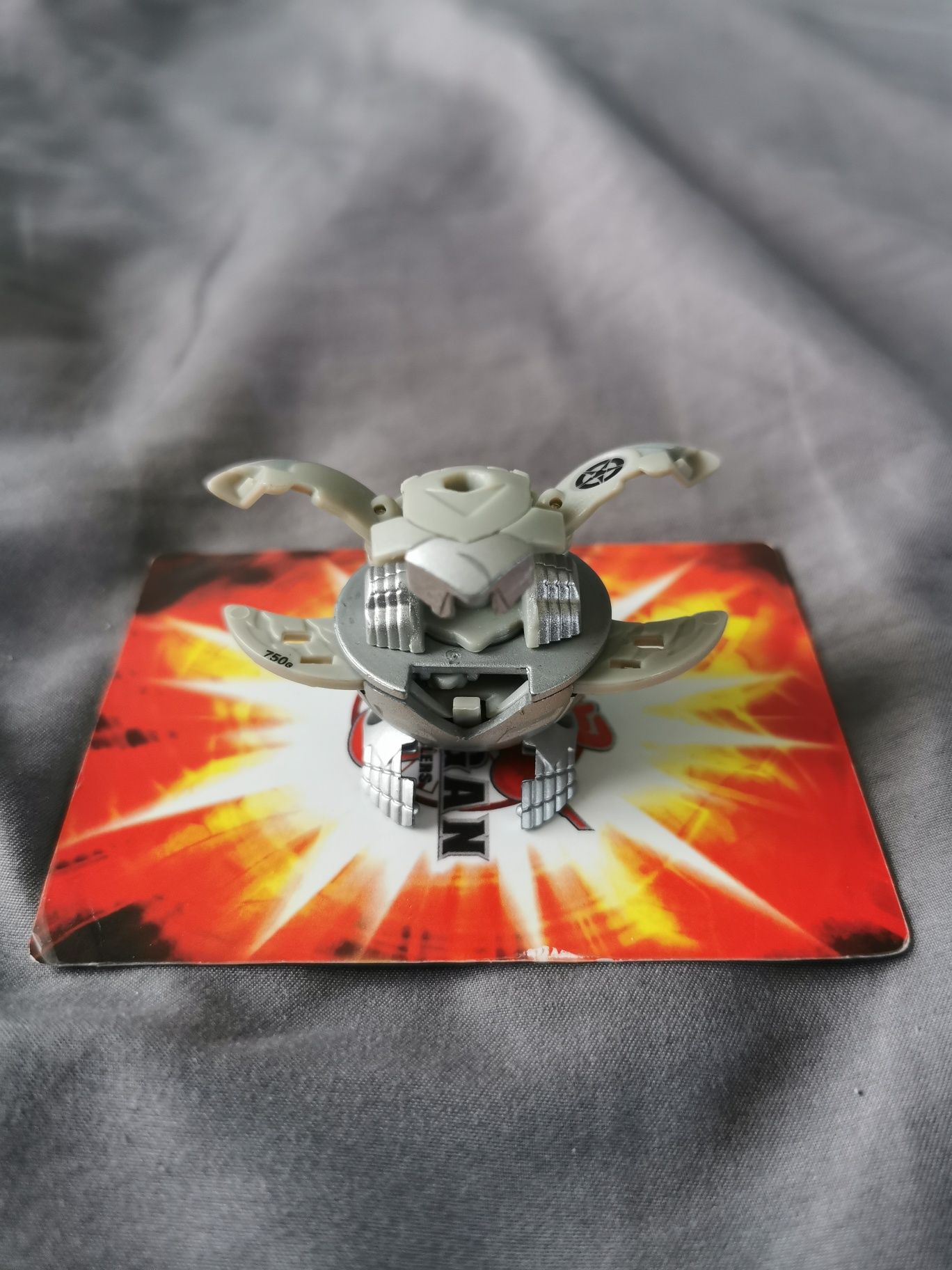 Bakugan haos Ingram zestaw