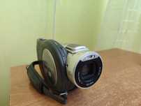 Продам відеокамеру SONY DCR-DVD405E