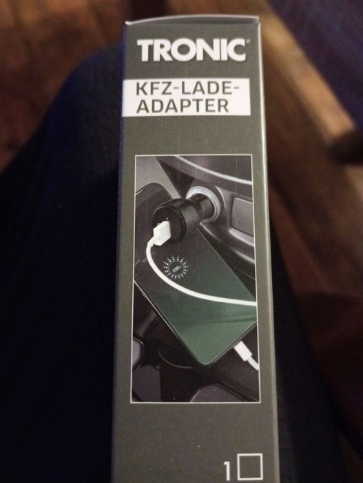 Ładowarka samochodowa Tronic