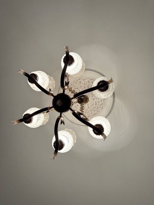 Candeeiro antigo grande