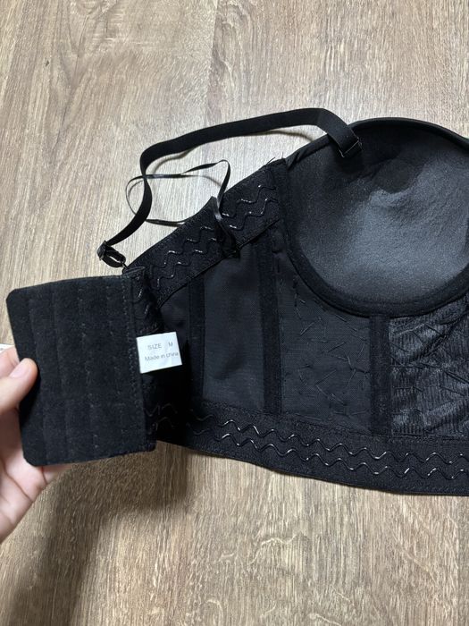 Шикарний топ корсет з камінцями